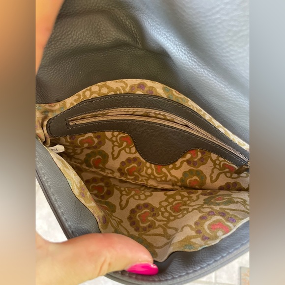 Tory Burch Leather Flap Purse & Convertible Clutch Gray with Gold Chain - Picture 5 of 16